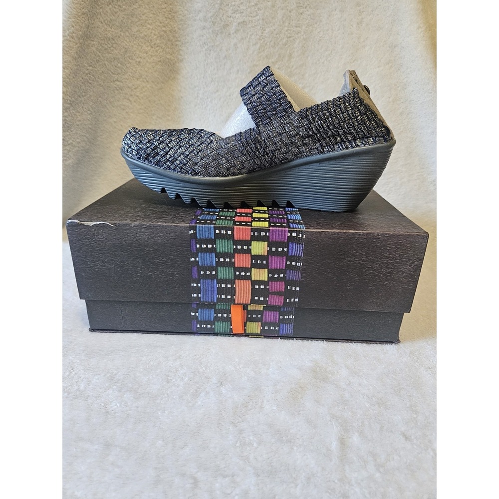 Bernie Mev Woven Wedge Lulia Navy Shimmer Nwt Size 40 Us Size 9-9.5